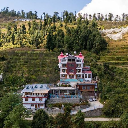 Hotel Wood Crista Kufri Near An Apple Orchard Exterior foto